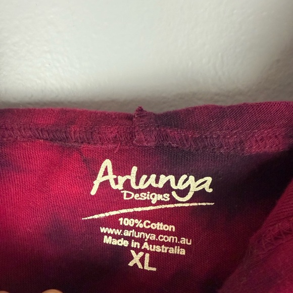 Arlunga Design Artistic Dye Red & Purple Long Sleeve Hoodie Size XL - Picture 3 of 12
